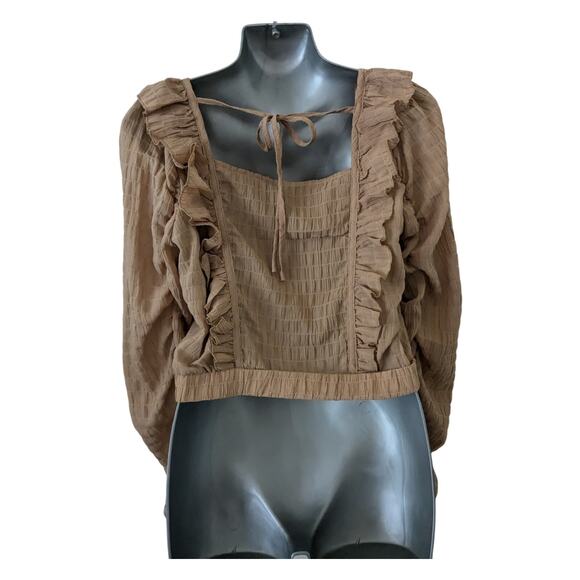 HYFVE Sz M ONLY ME Smocked Top With Dramatic Puffy, Flouncy Sleeves - Picture 3 of 6